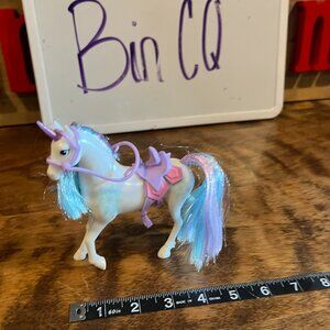 Unicorn Academy Glacier Unicorn Toy (CQ)
